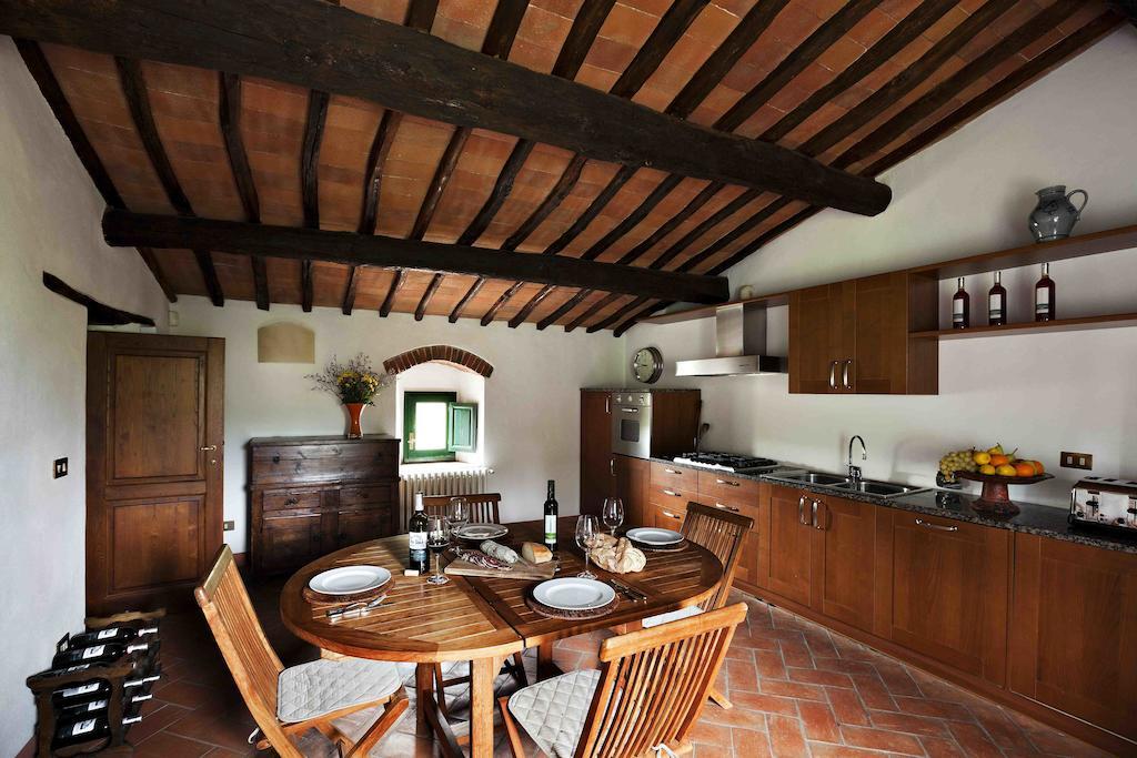 Villa Rosano Greve in Chianti Værelse billede